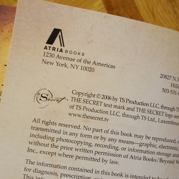 🤎SOLD🤎The Secret by Rhonda Byrne - Picture 8 of 10